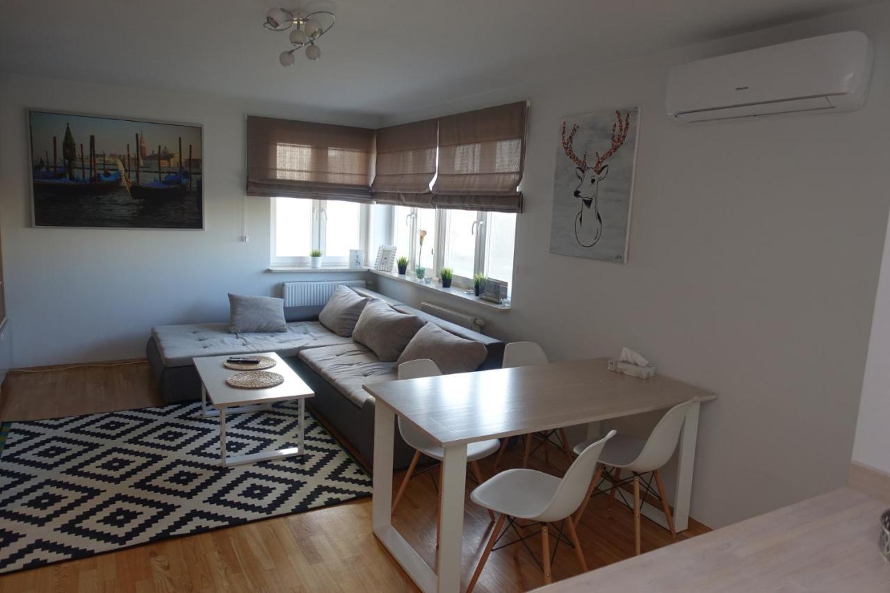 Nad Jeziorkiem Apartament Warszawa